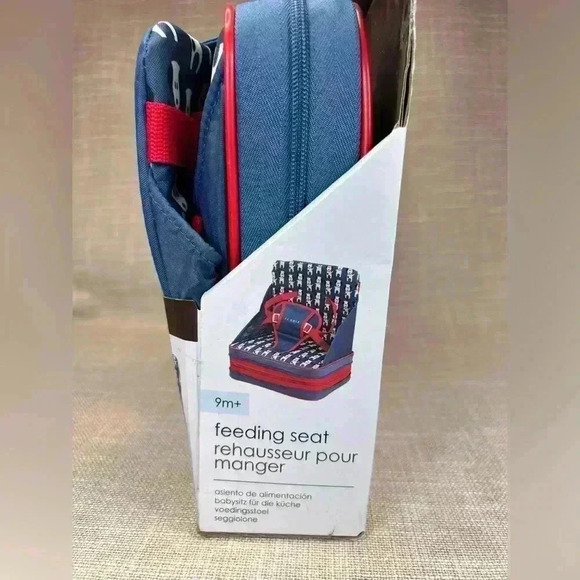 NEW JJ Cole Feeding Seat portable take along high chair 9 months + - Picture 2 of 6